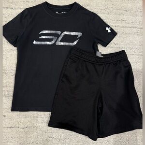 Under Armour/Champion outfit Top XS, Shorts 6-7